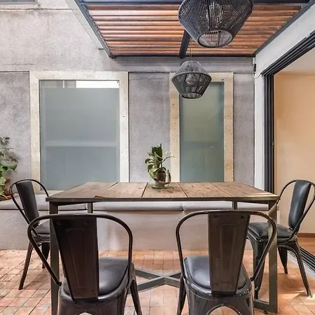 Private Office, Outside Fireplace, Walkscore 100
